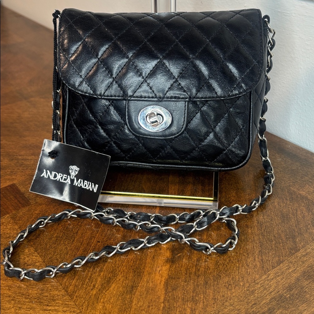 ANDREA MABIANI ITALIAN QUILTED LEATHER TURNLOCK CLOSURE CROSSBODY - Picture 14 of 15